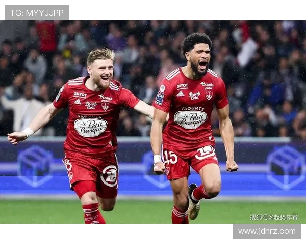 赛季收官回顾谁在法甲中杀出重围谁遗憾离场