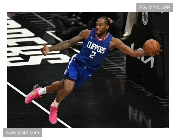 NBA小卡：科怀·伦纳德的篮球技术与场上表现